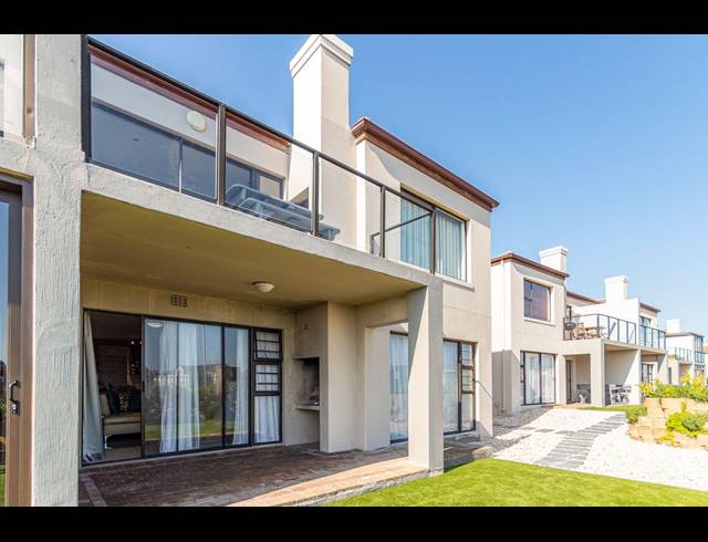 2 BEDROOM APARTMENT RENTED IN BIG BAY
